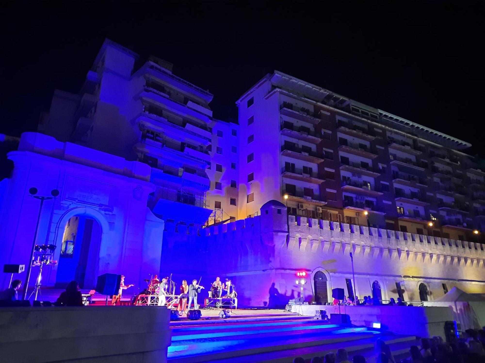 Mare Fuori Apartment شيفيتافيكْيا المظهر الخارجي الصورة